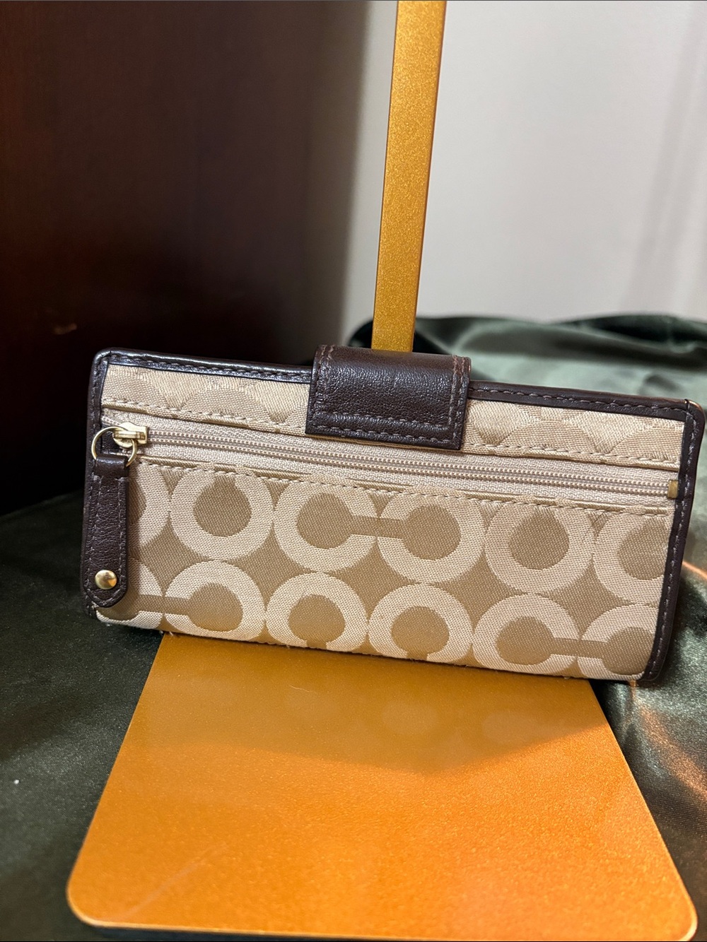 Coach Madison Signature Op Art Skinny Wallet in khaki and Mahogany - Picture 2 of 8